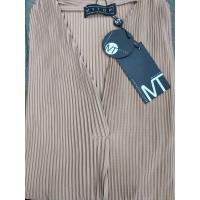 ราคา สาวอวบ คอวี เสื้ออัดพลีท สาวอวบ คอวี อัดพลีท เสื้ออัดพลีท mytop แขนยาว อัดพลีท ชายระบาย สาวอวบใส่สวยจ้า (7966381343)