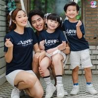 ราคา เสื้อยืด คู่รัก ทีม ครอบครัว ลาย LOVE (21316192443)