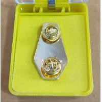 ราคา เข็มที่ระลึก ในหลวง ร 9 พร้อมกล่อง เข็มถวายพระเพลิง งานสวย ละเอียด คมชัด (22880793001)