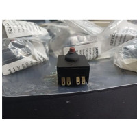 ราคา Stanley สวิตซ์ เครื่องเจียร์ 4 นิ้ว รุ่น SG5100 SG6100 SG7100 STGS9100 part no N622597 ใช้ประกอบงานซ่อมอะไหล่แท้ (23624790754)