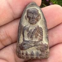 ราคา หลวงปู่ทวด วัดช้างให้ เนื้อว่าน เก่ามากๆ พระบ้านน่าใช้ (24613512333)