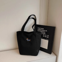 ราคา กระเป๋าผ้าแคนวาสลายปักหมาสุนัขแฮมเบอร์เกอร์ขนาดใหญ่สำหรับผู้หญิง กระเป๋าสะพายไหล่แบบลำลองสำหรับเดินทางไปทำงาน กระเป๋าใส่ของสำหรับนักเรียน (24976182012)