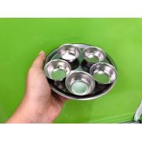 ราคา ชุดถ้วยน้ำชาถวายพระะุทธ แสตนเลส ทรงกลม ราคาประหยัด สำหรับใส่น้ำชาไหว้สิ่งศักดิ์สิทธิ์ หรือใช้ใส่ข้าวถวายพระพุทธ 1ชุด 5 ใบ พร้อมถาดรอ (4540224334)