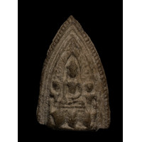 ราคา พระสกุลลำพูน พระเลี่ยง เป็นพระเนื้อดินเก่า (24734294840)