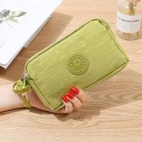 ราคา IU Miss กระเป๋าใส่โทรศัพท์ ของขัวญวันแม่ กระเป๋าสพยข้าง กระเป๋าใส่เหรียญ กระเป๋าถือ ย้อนยุค พกพาสะดวก กระเป๋าเครื่องสำอาง กระเป๋าใส่เหรียญ สีทึบ กระเป๋าใส่โทรศัพท์ผ้า กระเป๋าคลัทช์ริ้วรอย สามซิปกระเป๋