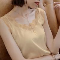ราคา เสื้อกล้ามผ้าซาตินลูกไม้ไซส์ใหญ่สไตล์เกาหลีสำหรับฤดูร้อนปี 2025 สำหรับผู้หญิง เสื้อสายเดี่ยวคอวีแขนกุดสีพื้น (23980512773)