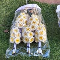 ราคา ช่อประธาน ช่อเชิญ ดอกไม้จันทน์ 1ถุงมี 10ช่อ 1ช่อมี 9ดอก ราคา 150 บาทต่อถุง (22915853406)