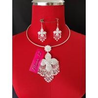 ราคา สร้อยคอเครื่องประดับล้านนา ลายไทย ใส่ได้ทั้งผู้ใหญ่และเด็ก ยาว17 นิ้วรวมจี้ ต่างหูเจาะ สร้อยสีนากต่างหูหนีบ ราคาพิเศษ (24337644006)