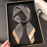 ราคา ผ้าพันคอไหมลายจุดสีดำขาว ผ้าพันคอผ้าฝ้ายบางสำหรับผู้หญิง ฤดูใบไม้ผลิ ฤดูใบไม้ร่วง ฤดูหนาว ผ้าคลุมคอ ผ้าคลุมไหล่ แฟชั่น (23734562164)