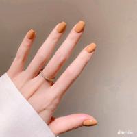 ราคา รวมสีคลาสสิค Rada Nail ยาทาเล็บ โทนเรียบหรู ดูดี เนื้อสีเงาดั่งเจล ไม่ต้องอบ สีทาเล็บ สีสวย แห้งไว 11ml (14589436379)