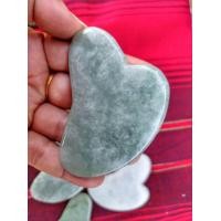 ราคา กัวซา หยกแท้จากพม่า 100 กัวซาแผ่น หยกแท้ มี4สี หยกเขียว หยกขาว หยกเหลืองทอง หยกน้ำผึ้ง แผ่นใหญ่และหนา เนื้อเย็นมาก ช่วยผ่อนคลายได้ดี สินค้าอยู่ไทยส่งไวค่ะ แผ่นหยกนวดหน้า เพื่อลดร่องแก้ม ริ้วรอย จุดด่า