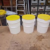ราคา ถังสี 20 ลิตร มือสอง ถังถังพลาสติกมือสอง ล้างสะอาดพร้อมใช้งาน ถังสีพร้อมฝา (24812442867)