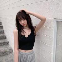 ราคา เสื้อกล้ามครอปเว้าโชว์ร่องนมทรงสวย เข้ารูป ครอปแขนกุด เสื้อครอปคอกว้างสีพื้นไม่มีลาย เสื้อผ้ายอดฮิตสำหรับสาวๆ (14572787886)