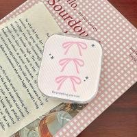 ราคา ตลับคอนแทคเลนส์ ContactLens Case ลายกระต่าย โบว์ ลายน่ารัก มาพร้อมอุปกรณ์ช่วยถอดใส่คอนแทคเลนส์ ที่คีบ ตัวจุ๊บเลนส์ ตลับแช่ ครบเซ็ต (23225432654)