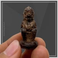 ราคา หนุมานพรายกุมาร หลวงปู่ทิม วัดละหารไร่ เนื้อไม้มงคลแกะสลัก ขนาด 2 เซนติเมตร ผ่านพิธีปลุกเสกแล้ว สายอมตะคงกระพัน (16346022920)