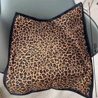 ราคา ส่งไวจากไทย ผ้าโพกผม ผ้าลายเสือกรามู ผ้าผูกคอ ผูกกระเป๋า พร้อมส่ง (24065020909)