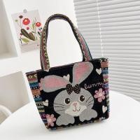 ราคา QNQN Fashion tote bag high end ethnic style womens handbag large capacity womens armpit bag portable outdoor commuting handbag embroidered canvas handbag (23377032392)