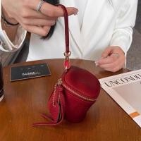 ราคา กระเป๋าใส่เหรียญหนังวัวแท้ ทรงสี่เหลี่ยมเล็ก ทรงสี่เหลี่ยม ทรงสี่เหลี่ยม เทรนด์ฤดูร้อน 2025 กระเป๋าใส่เหรียญแบบถือได้ กระเป๋าใส่ของหนังแท้สำหรับเยาวชน (24883368758)