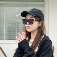 ราคา แว่นตากันแดดแฟชั่น ทรงหลุยส์ (21237014329)