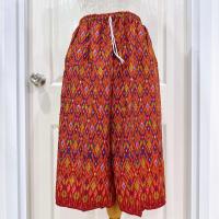 ราคา กางเกงลายไทย กางเกงผ้าถุง กางเกงผ้าถุงลายไทย มีกระเป๋าข้าง สีสวยผ้านิ่มใส่สบาย (23971612622)