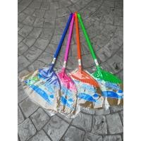 ราคา ไม้กวาดยางพาราใหญ่ คละสี ไม้กวาดความยาว 95 เซนติเมตร (17313321772)