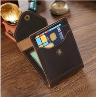 ราคา กระเป๋าใส่บัตรแบบเปิดสองครั้งสำหรับผู้ชาย กระเป๋าใส่ใบขับขี่วัยรุ่น สไตล์ย้อนยุค สีสันสดใส กระเป๋าใส่บัตรหนัง PU ทรงยาว (23885857084)