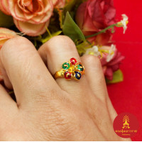 ราคา แหวนทองลงยา ลายดอกไม้ เสริมบารมี ใส่ได้ทุกโอกาส งานสวย ชุบทอง แหวนแฟชั่น เรียบหรู ใส่ได้ทุกโอกาส รูปถ่ายจากสินค้าจริง (22516161349)