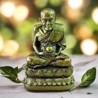 ราคา หลวงปู่ทวด องค์หลวงปู่ทวด ปู่ทวด ปู่เหยียบน้ำทะเลจืด 4x6 5 ซม เรซิ่น สีทองด้าน งานเกรด A พระวางหน้าหิ้งบูชา วางหน้ารถ พระบูชา (23487298738)