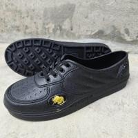 ราคา รองเท้าผ้าใบยาง พื้นมีปุ่ม พื้นสี ผูกชือก ทำสวน เดินป่า บูท (22833975031)