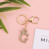 ราคา JaneDream พวงกุญแจคริสตัลรูปมงกุฎ26ตัวอักษรประดับพลอยเทียมกระเป๋าแหวนปุ่มชุบทองอุปกรณ์พวงกุญแจ DIY รถยนต์สำหรับผู้หญิง (21629168331)