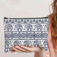 ราคา QNQN กระเป๋าลายช้าง กระเป๋าลายไทย กระเป๋าใส่เหรียญ กระเป๋าสตางค์ ของฝากต่างชาติ กระเป๋าช้าง กระเป๋าสไตล์ไทย (24669426499)