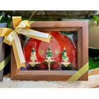 ราคา พระแก้วมรกต 3 ฤดู ในกรอบไม้สัก ของขวัญมงคล ของขวัญขึ้นบ้านใหม่ ของที่ระลึก พระบูชา ขึ้นปีใหม่ พระ พระพุทธรูปบูชา ของขวัญมงคล งานปราณีต สวย (23336780504)