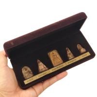 ราคา พระชุดเบญจภาคี พระสมเด็จสร้างสมัยร 5 พร้อมกล่องกำมะหยี่ พิมพ์เนื้อพระสวยคมชัดเก่าๆน่าเก็บสะสมบูชา (21743739228)