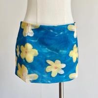 ราคา Jennyพร้อมส่ง เสื้อเกาะอกลายลูกไม้ เสื้อคล้องคอปักลายดอกไม้ ใส่ได้สองแบบ สายห้อยคอหรือผูกหน้า ชุดไปทะเล สไตล์สาวซัมเมอร์ (24633288444)