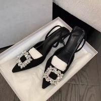 ราคา รองเท้าส้นสูงเปิดส้นผู้หญิง หัวปิดทรงแหลม (24691968967)
