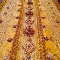 ราคา ผ้าสไบห่มพระพุทธรูป ผ้าสไบทิพย์ ผ้าสไบห่มพระ สไบห่มพระพุทธรูป สำหรับองค์พระหน้าตัก 40 45 นิ้ว ความยาว 2 เมตร สีทองติดคริสตัลสีอย่างดี (5836776594)