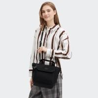 ราคา กระเป๋า Kipling รุ่น AWAKEA สี Infinite Black (24923697449)