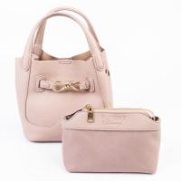 ราคา Playboy รุ่น Illy Mini Bucket Bag กระเป๋าถือและสะพายข้างผู้หญิง รหัส ST BS253PB137 ดีไซน์ทรงถังหนังนิ่ม แต่งอะไหล่ทอง ถอดได้ ปั้มนูนโลโก้ มี 2 สีShadow BlackและBlush Pink (25114624286)