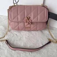 ราคา กระเป๋าสะพายข้างเเบบใหม่ LYN คอลเล็คชั่นใหม่ ขนาด 9 นิ้ว พร้อมถุงผ้า มีหนังรองบ่า เเต่งโซ่ด้านหน้า มี 6 สี ครีม ชมพู ดำ ฟ้า ขาว น้ำตาล (21607772392)