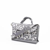 ราคา PLAYBOY รุ่น Anny Flap Bag กระเป๋าสะพายข้างผู้หญิง รหัส ST BS254PB143 ดีไซน์ไหมพรมฝาพับทอลาย มี 3สี (25333218128)