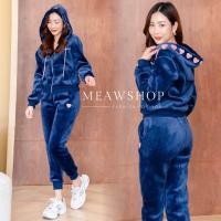 ราคา Set ชุดวอร์ม กำมะหยี่ สวมใส่สบาย S 2XL ชุดขึ้นเครื่อง ชุดกีฬา ชุดใส่เที่ยว ธีมกีฬา ชุดกันหนาว ชุดใส่เที่ยว เสื้อกันหนาว มีฮู้ด งานป้าย 9832 (18663090185)