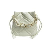 ราคา MARIA PIA มาเรียเปีย กระเป๋าถือ กระเป๋าสะพาย รุ่น MBG 25646 (24577406351)