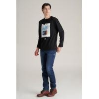 ราคา Mc JEANS เสื้อยืดแขนยาวผู้ชาย คอกลม สีดำ MTTZA24 ทรง Regular Fit เนื้อผ้า 100 COTTON งานพิมพ์ตัวอักษรสีขาว (24936468907)