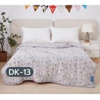 ราคา ZENTIA ผ้าห่ม ผ้านวม รุ่นใยไหมน้ำแข็ง 3 ชั้น เย็นสบาย นุ่มลื่น ระบายอากาศดี ขนาด 7x8 ฟุต กันไรฝุ่น คลุมเตียงได้ DK (25462970633)