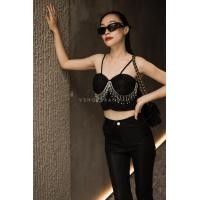 ราคา พร้อมส่ง Set เสื้อสายเดี่ยววิ้ง แต่งเพชรระย้า กางเกงสกินนี่ งานป้าย vshopbrand (22494813840)