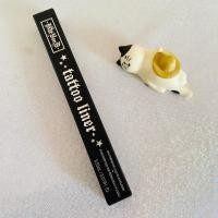 ราคา หมึกสัก Kat Von D KVD รุ่นใหม่ ปากกาอายไลเนอร์สีดําและสีน้ําตาล การปรับเปลี่ยนสีง่าย ไม่ตกแต่งสีง่าย เหมาะสําหรับทุกสภาพผิว (22205708499)