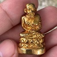 ราคา รูปหล่อ หลวงปู่ทวด วัดช้างให้ พิมพ์บัวรอบก้นลายเซ็น ปี2508 (24153037225)