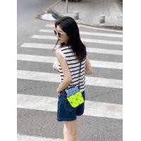 ราคา ของแท้แบรนด์เนม กระเป๋า Janpa CARTON BAG จาก issey Miyake แท้ กระเป๋าสะพายข้าง กระเป๋าใส่มือถือมินิ (24398400286)