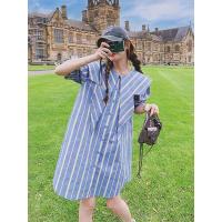 ราคา ชุดคลุมท้องสไตล์เกาหลีไซส์ใหญ่พิเศษสีน้ำเงินกรมท่าเสื้อยืดลายทางมีปกดีไซน์ฤดูร้อนแฟชั่นเสื้อผ้ากุลสตรีชุดคลุมท้องทรงสลิมฟิตทรงหลวมยาวปานกลางแบบชุดคลุมท้อง (23728815212)