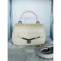 ราคา กระเป๋าผ้าไทยทรงกล่องใบเล็ก คละสี คละลาย กระเป๋าถือผ้าไทย ผ้าไทย กระเป๋าสวย เรียบหรู (25504705968)